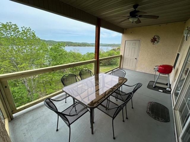 Lakefront And Lake View Indian Point Condo With Boat Slip Бренсон Екстер'єр фото