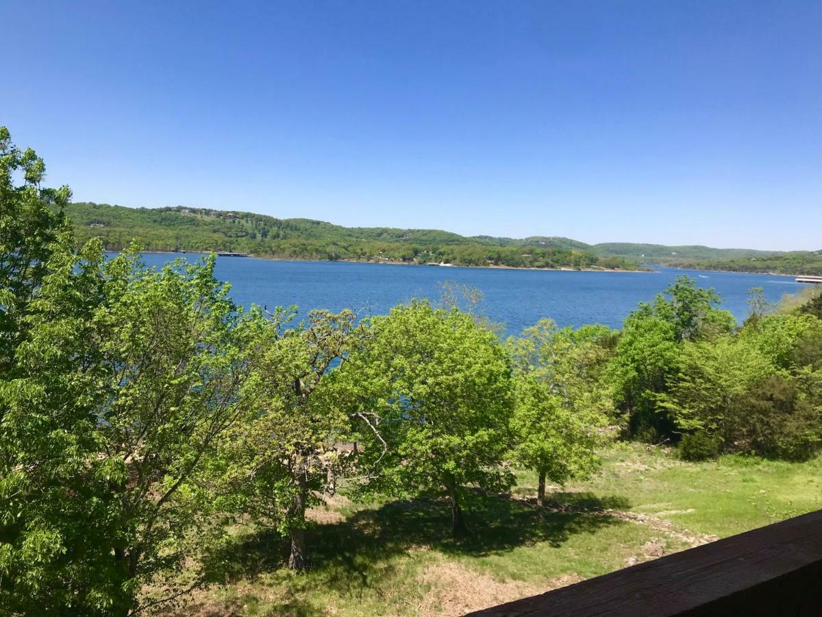 Lakefront And Lake View Indian Point Condo With Boat Slip Бренсон Екстер'єр фото